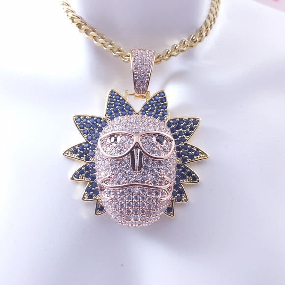 š¤ 20" 14K GP Cuban Chain + Cartoon Pendant - Picture 2 of 8